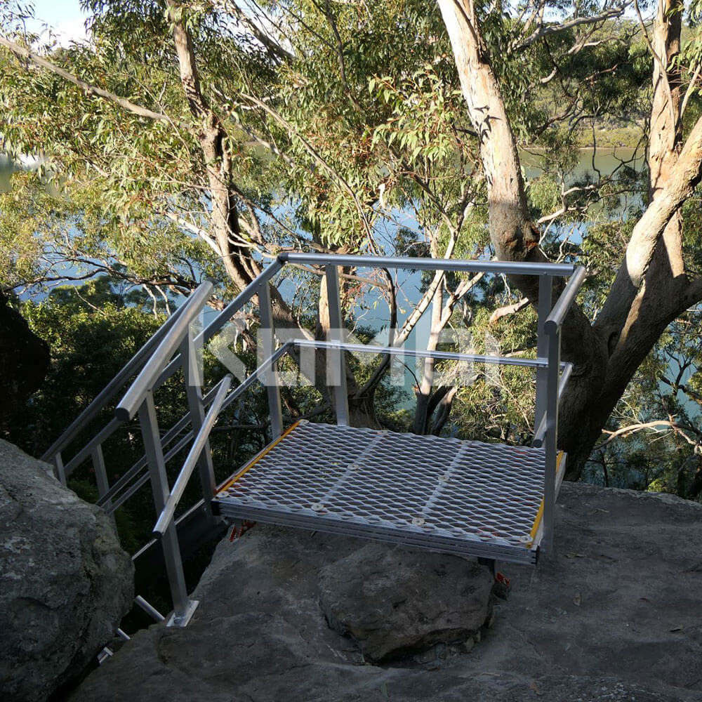 Kombi modular stair and platform systems for safe access