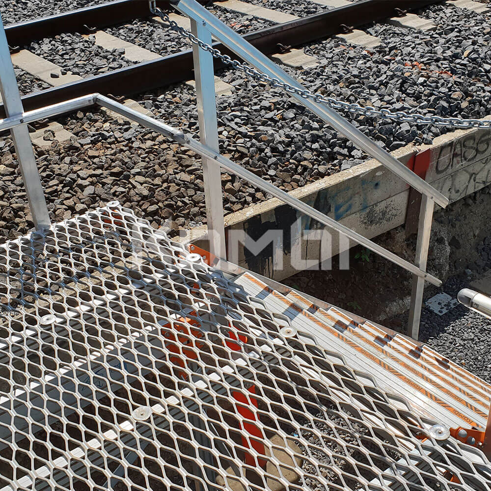 Kombi modular stair and platform systems install at Sandringham Line